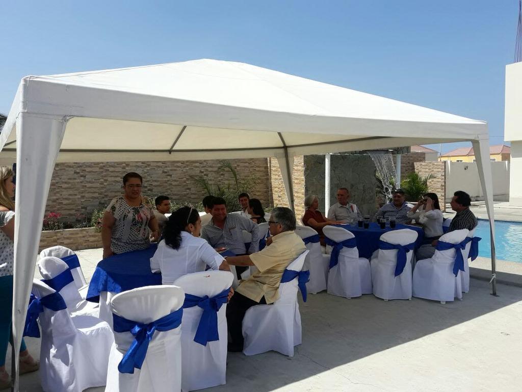 Hotel Pikeiro Blue Манта Екстериор снимка