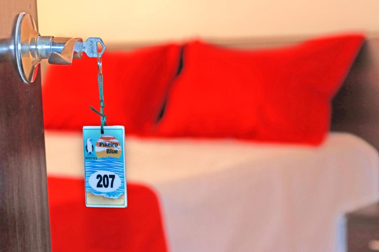 Hotel Pikeiro Blue Манта Екстериор снимка