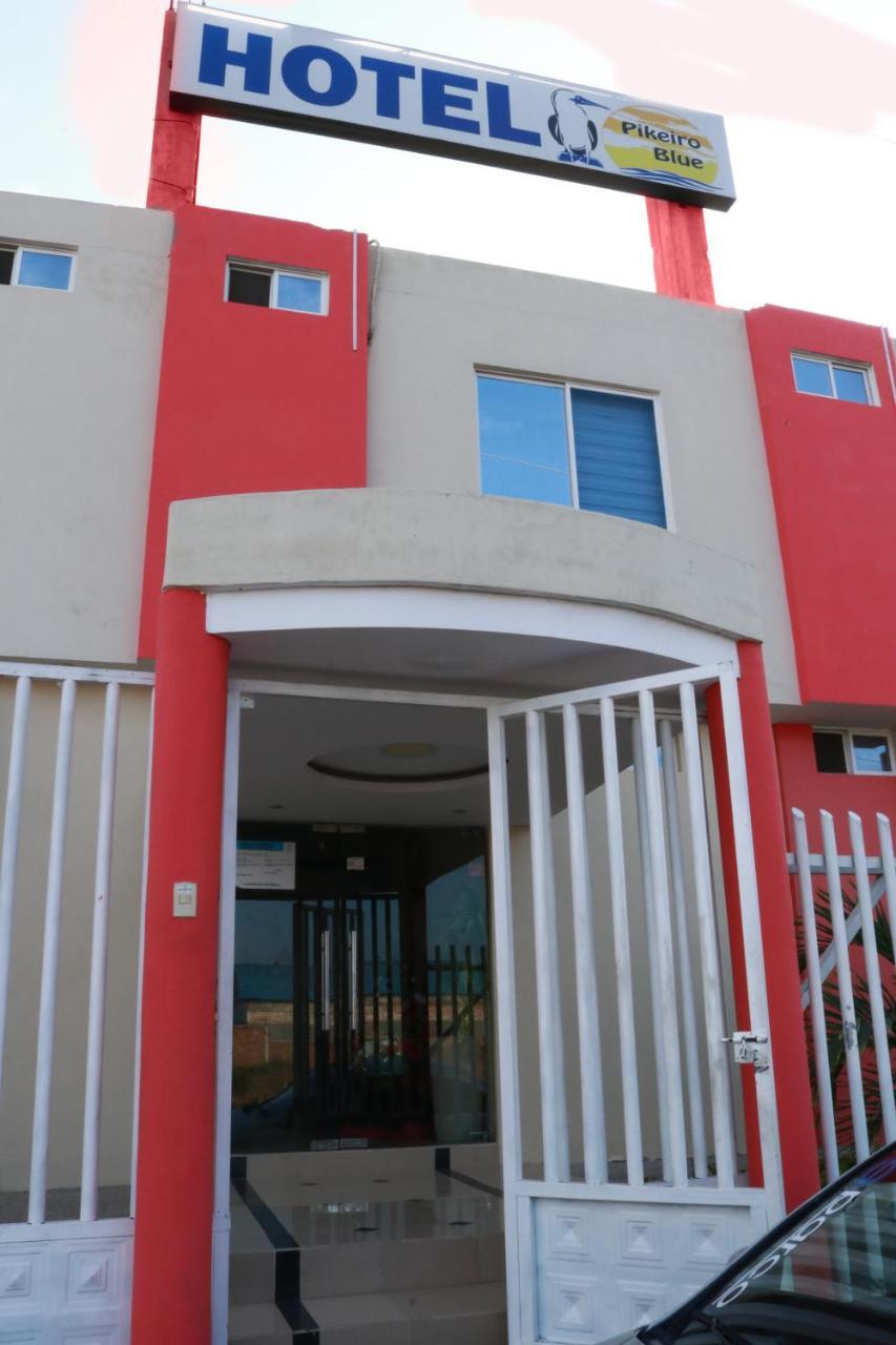 Hotel Pikeiro Blue Манта Екстериор снимка